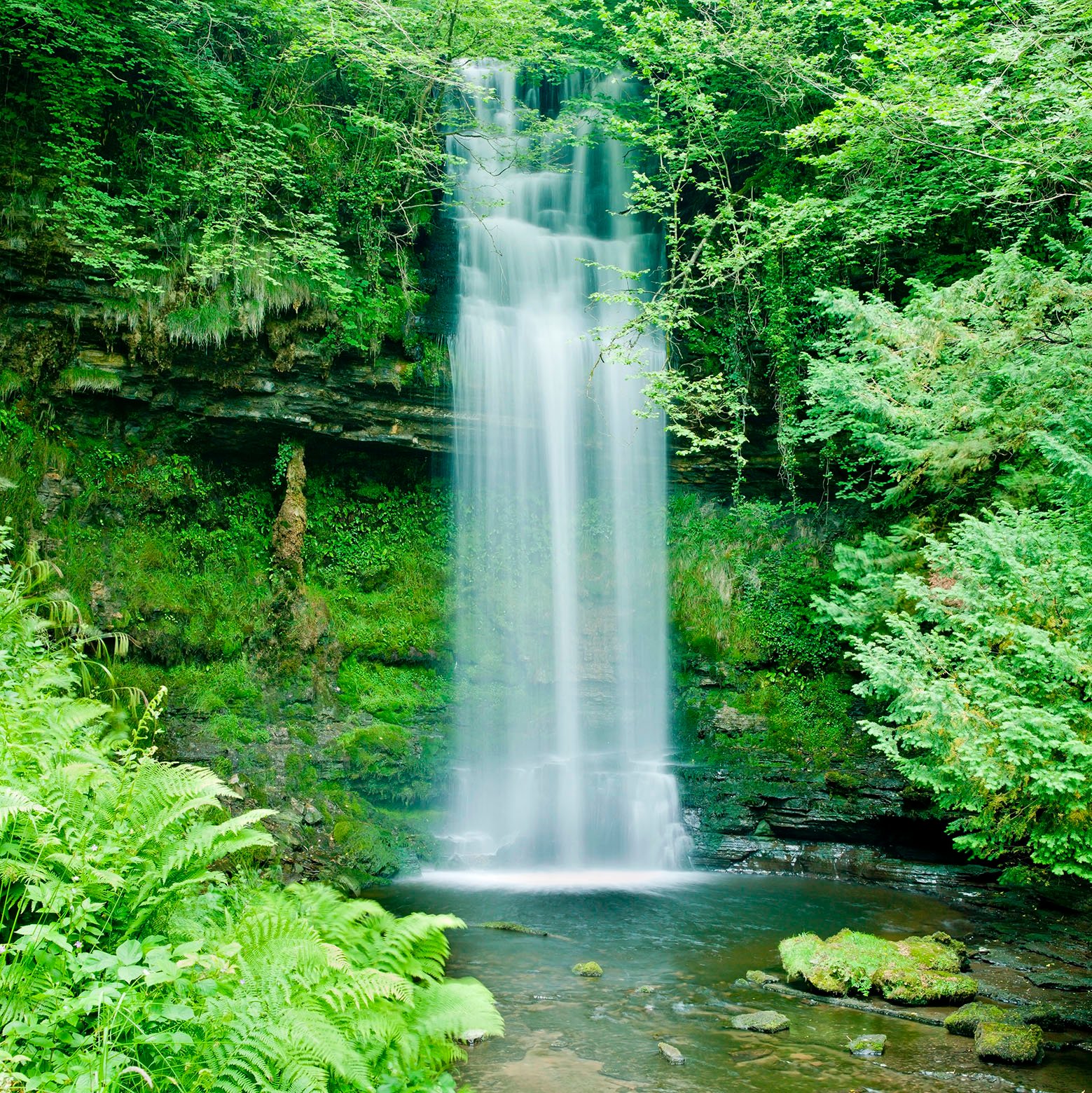 Glencar Waterfall, County Leitrim, Ireland Glencar Waterfall, County Leitrim, Ireland